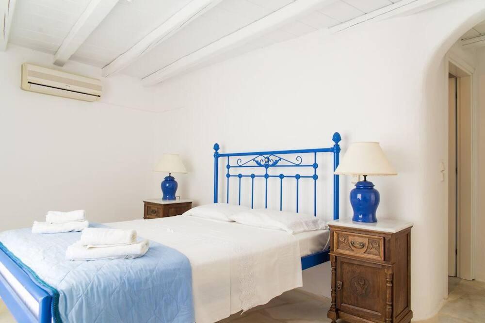 Blue Harmony Suites Of Mykonos Mykonos Town ภายนอก รูปภาพ