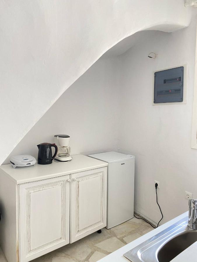 Blue Harmony Suites Of Mykonos Mykonos Town ภายนอก รูปภาพ