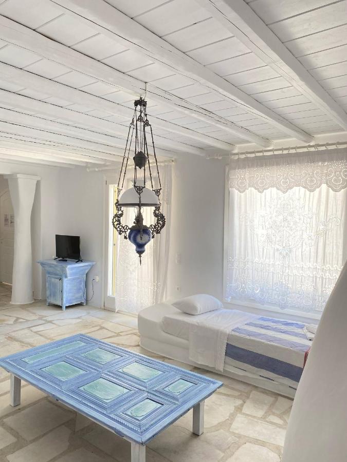 Blue Harmony Suites Of Mykonos Mykonos Town ภายนอก รูปภาพ